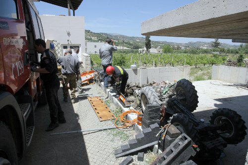 Τραγωδία στο Βενεράτο - Νεκρός ο πατέρας σοβαρά τραυματισμένος ο γιος