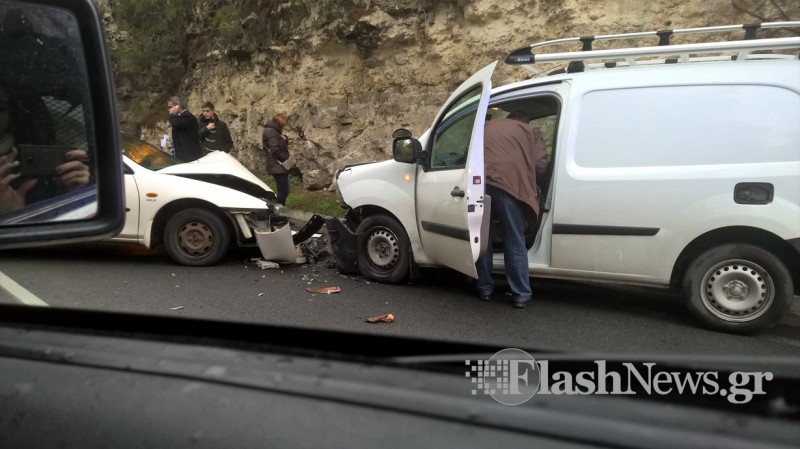 Τροχαίο στο πέταλο της Ακρωτηρίου (φωτο)