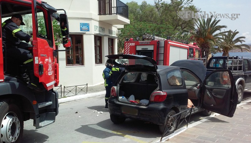 Αναστάτωση στο κέντρο των Χανίων από καπνούς σε αυτοκίνητο