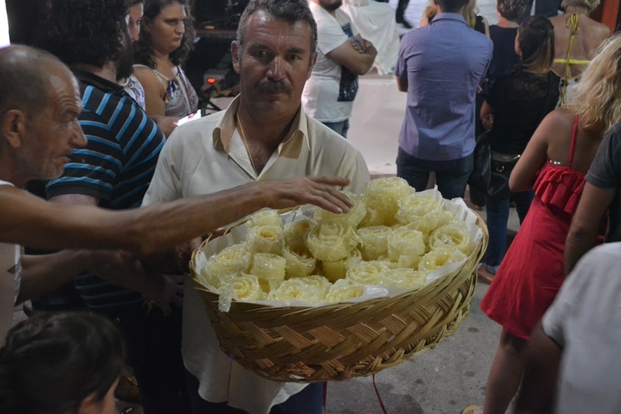 Χανιά: Ο Παραδοσιακός Κρητικός γάμος που ξεσήκωσε όλο το Καστέλι (Photos)