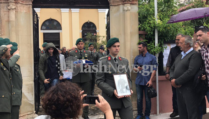 Στην χανιώτικη γη και σε κλίμα συγκίνησης τα οστά του Στέφανου Τζιλιβάκη