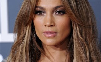 H Jennifer Lopez συμβουλεύει τις γυναίκες!