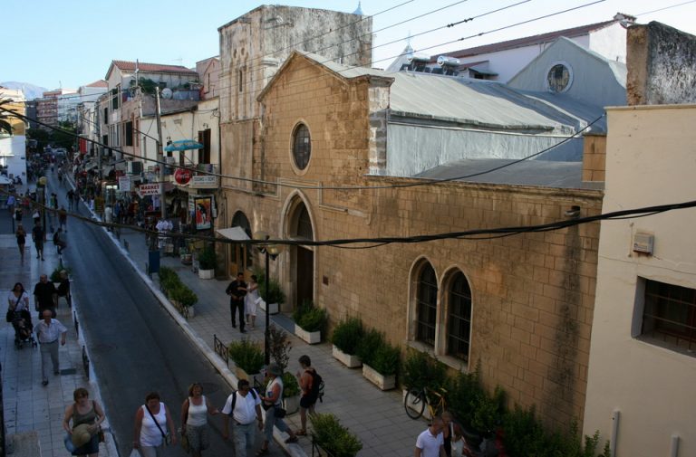 Σε εφαρμογή ο δακτύλιος στην παλιά πόλη Χανίων