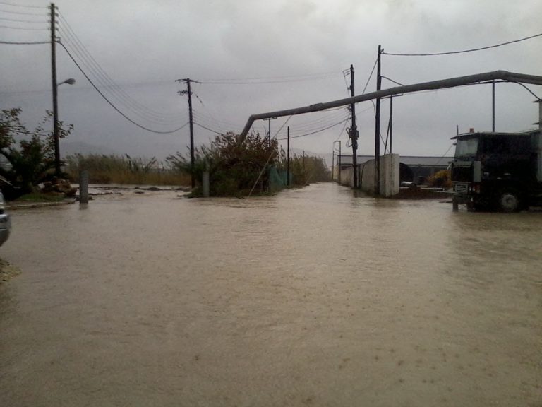 Φωτογραφίες από την καταστροφή στην Κίσαμο