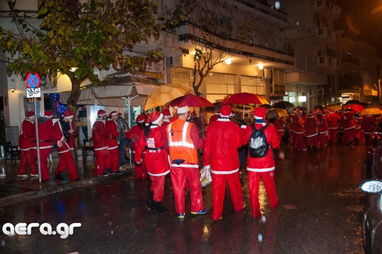 Ξεπέρασε τις προσδοκίες των διοργανωτών το 3ο Santa Run στα Χανιά (video + photos)