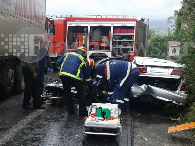 Σοβαρό τροχαίο ατύχημα συνέβη λίγο μετά απο τις 11 στην εθνική οδό Χανίων - Ρεθύμνης