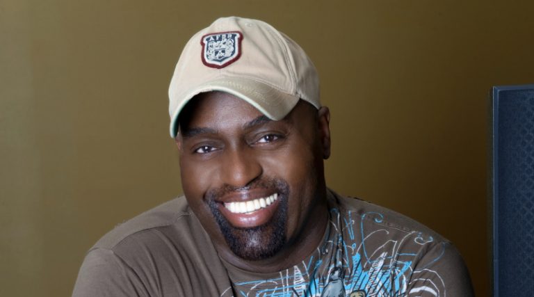 Πέθανε ο θρυλικός dj Frankie Knuckles