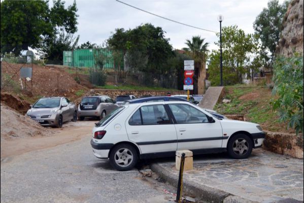 Κυκλοφοριακό χάος στο κέντρο των Χανίων