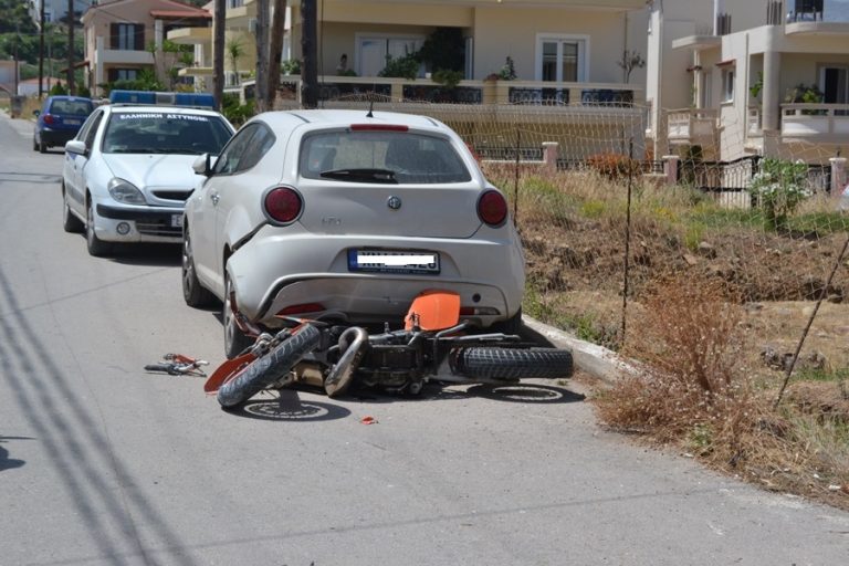 Χανιά: Απίστευτη τραγωδία - Νεκρός 17χρονος με μηχανή στο Καστέλι (φωτο)