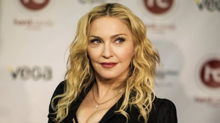 Φωτογραφία: Η Madonna κάνει «ρεζίλι» τον 15χρονο γιο της στο Instagram