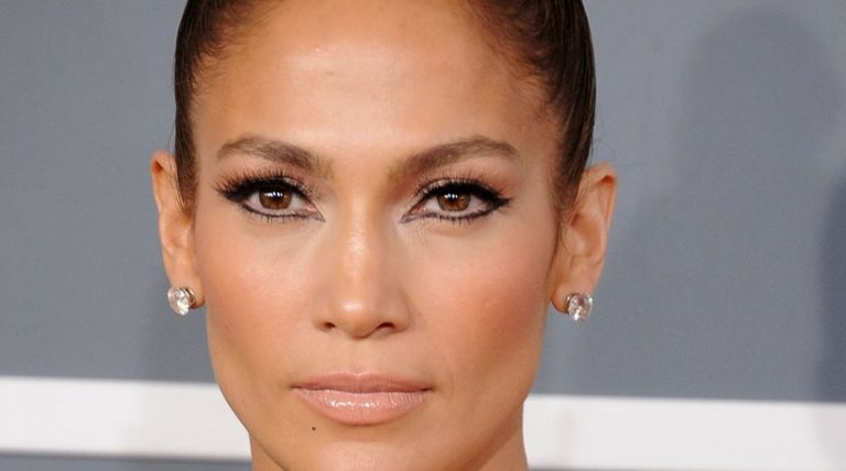 Jennifer Lopez: Δείτε την Λατίνα σταρ χωρίς ίχνος make-up