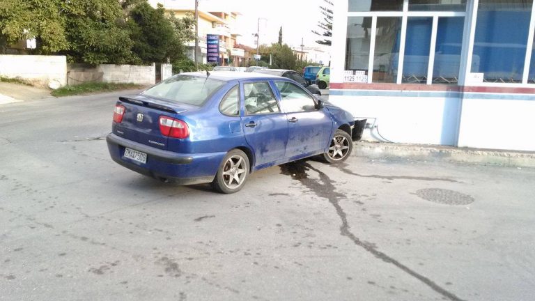 Χανιά: Απίστευτο τράκαρε πάνω σε φανοποιείο και εξαφανίστηκε! (φωτο)