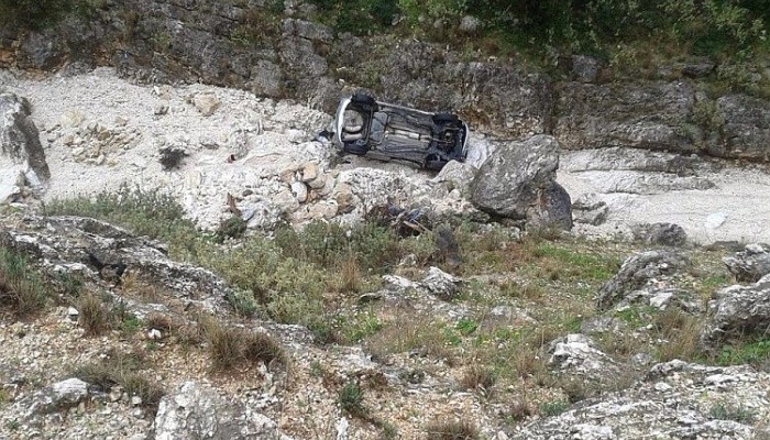 Βουτιά θανάτου στην Κρήτη: Νεκρή μια γυναίκα