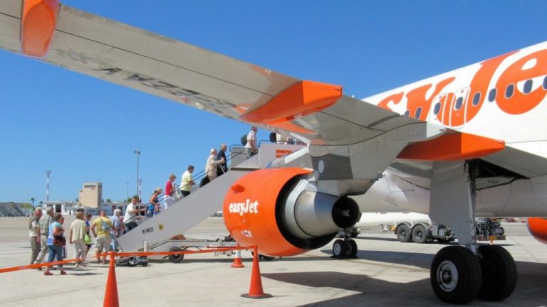 easyjet