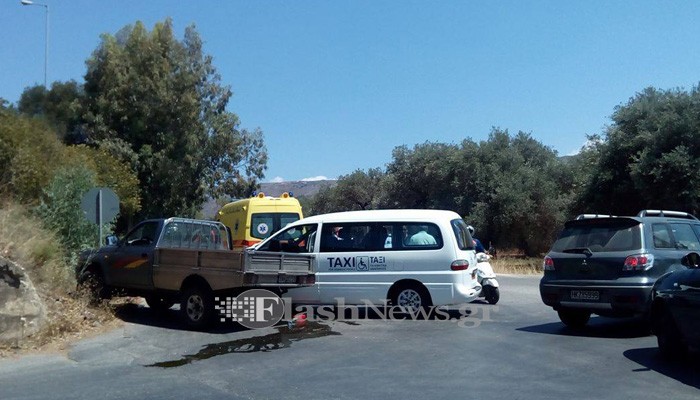 Τροχαίο ατύχημα με το ταξί ΑΜΕΑ στα Χανιά