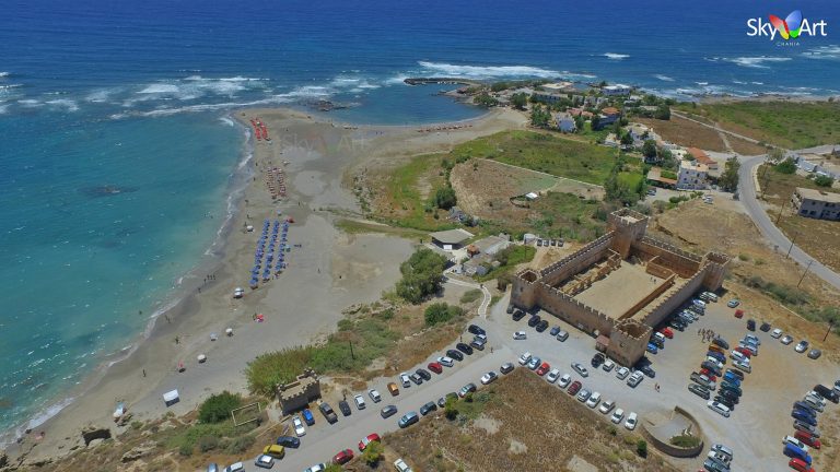 Χανιά: Το μεσαιωνικό κάστρο και η παραλία του Φραγκοκάστελου από ψηλά Μοναδικό βίντεο