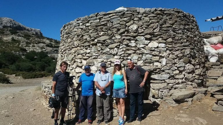 Τα κρητικά μιτάτα στην γαλλική τηλεόραση (Photos)