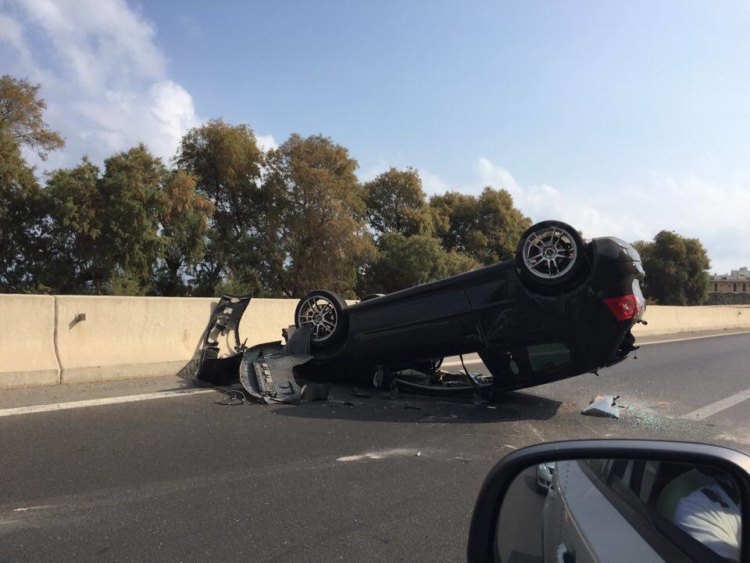 Κρήτη: Τούμπαρε αυτοκίνητο στην Εθνική (φωτο + video)