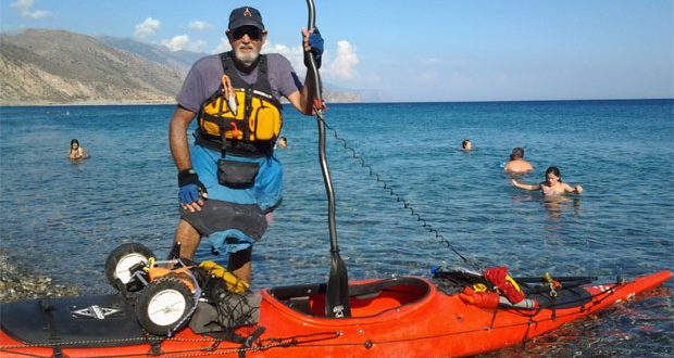 Σήμερα ολοκληρώνει ο 71χρονος τον γύρο της Κρήτης με κανό για να βοηθήσει την έρευνα του αλτσχάιμερ! (Photos - Video)