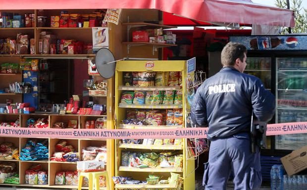 Αλγερινός έκλεψε αυτοκίνητο,περίπτερο και καφετέρια στα Χανιά