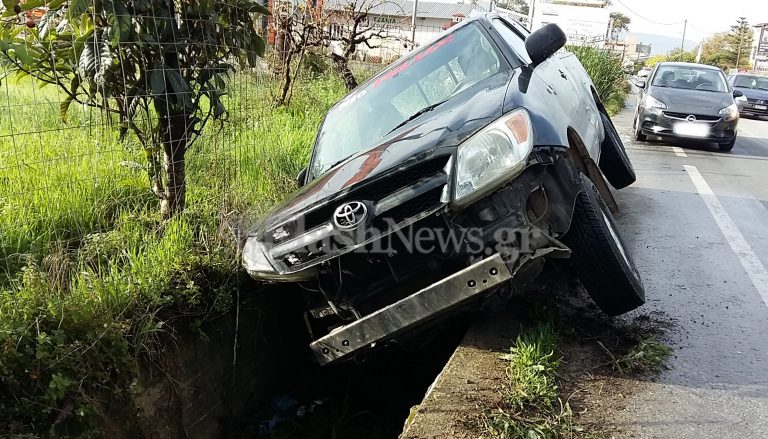 Αυτοκίνητο βρέθηκε σε χαντάκι στα Χανιά