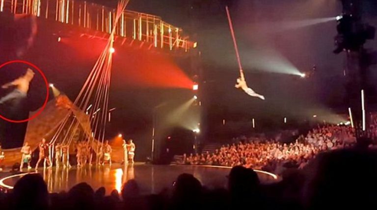 Σοκαριστικό βίντεο: Ακροβάτης του Cirque du Soleil γλιστράει από τη λαβή, πέφτει και χάνει τη ζωή του