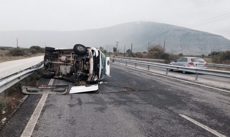 Χανιά: Ντελαπάρισε φορτηγάκι… τυχερός ήταν ο οδηγός