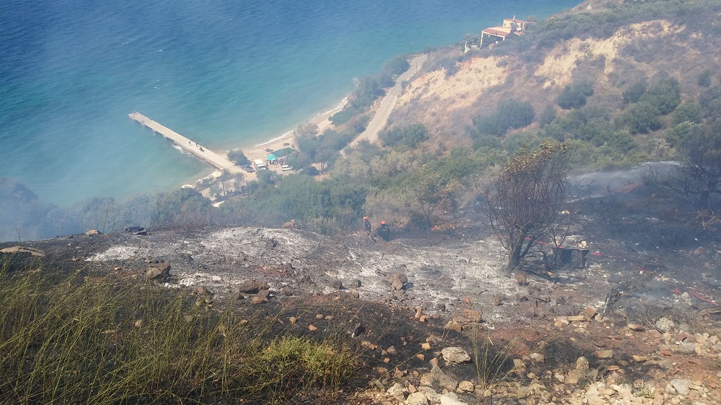 Συναγερμός από μεγάλη φωτιά στο Καλάμι στα Χανιά (φωτο)