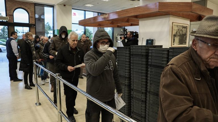 Με κάρτα και με το... τετραγωνικό στα σούπερ μάρκετ, επιτάσσονται φάρμακα