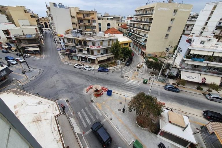 Χανιά: Άδεια η πόλη το πρωινό της Κυριακής