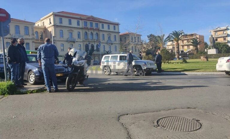 Χανιά: Αναστάτωση στην πιάτσα των ΤΑΞΙ προκάλεσε γυναίκα στην πλατεία Δικαστηρίων (φώτο)