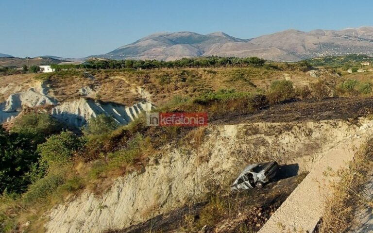 Τραγωδία: Νεκρή γυναίκα σε τροχαίο - Αεροδιακομιδή για το 7χρονο παιδί της (φωτο)