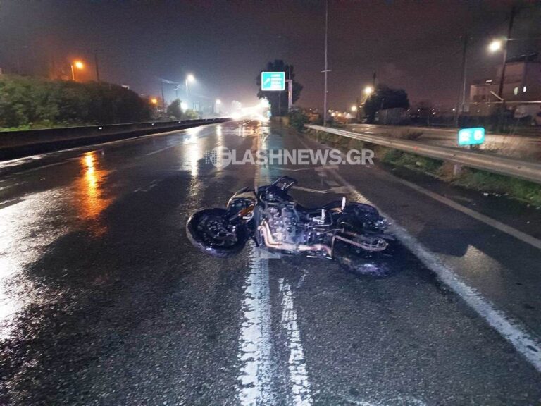 Θανατηφόρο τροχαίο συνέβη λίγο μετά τις 17:00 το απόγευμα της Κυριακής στον ΒΟΑΚ και συγκεκριμένα στο ύψος του κόμβου της Σούδας.