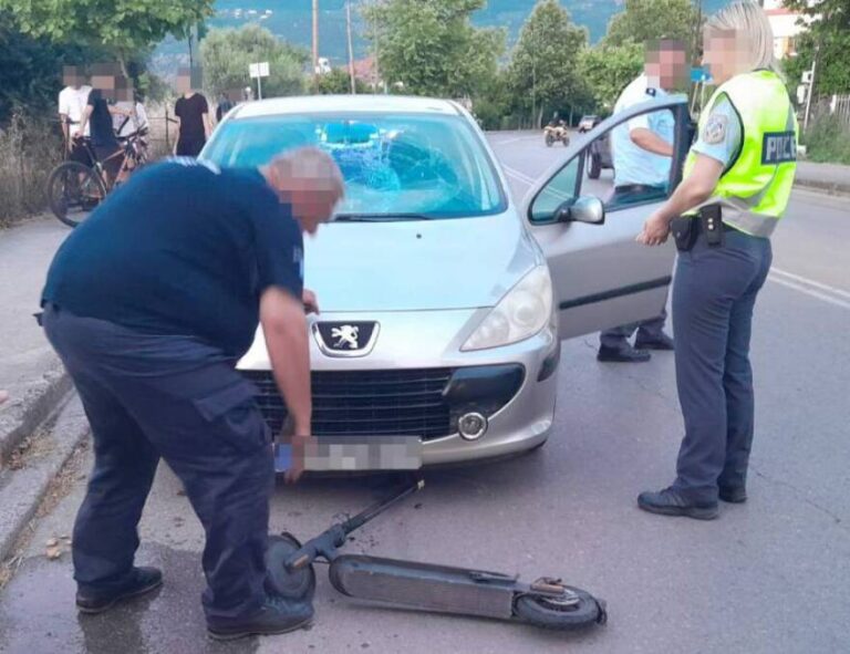 Αυτοκίνητο συγκρούστηκε με πατίνι στο οποίο επέβαιναν δύο παιδιά - Σοβαρά τραυματισμένος ένας 15χρονος (video - φωτο)