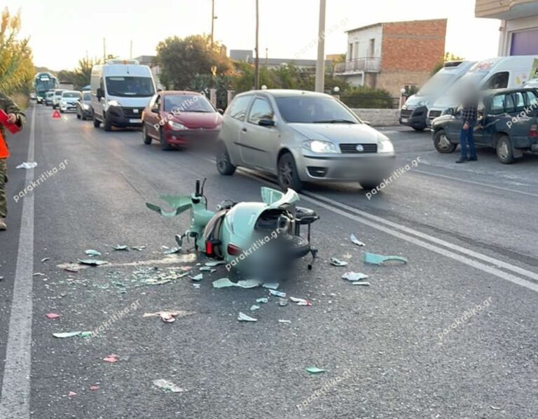 Μετά από το πρώτο τροχαίο στην Αγυιά, με ένα δίκυκλο να συγκρούεται με προπορευόμενο όχημα, άλλα δύο ατυχήματα συνέβησαν μέσα σε λίγη ώρα στα Χανιά, επίσης με μηχανάκια. Το δεύτερο ατύχημα σημειώθηκε στη διασταύρωση των οδών Λισσού και Πολυρρηνίας στον Κουμπέ, με ένα αυτοκίνητο και ενα μηχανάκι να συγκρούονται, χωρίς ευτυχώς να υπάρξουν τραυματισμοί. Λίγο αργότερα, έξω από το στρατόπεδο της V Μεραρχίας Κρητών στο Βλητέ, μηχανάκι συγκρούστηκε με αυτοκίνητο, με συνέπεια τον ελαφρύ τραυματισμό του ηλικιωμένου δικυκλιστή, ο οποίος μεταφέρθηκε με ασθενοφόρο του ΕΚΑΒ στο Νοσοκομείο Χανίων.