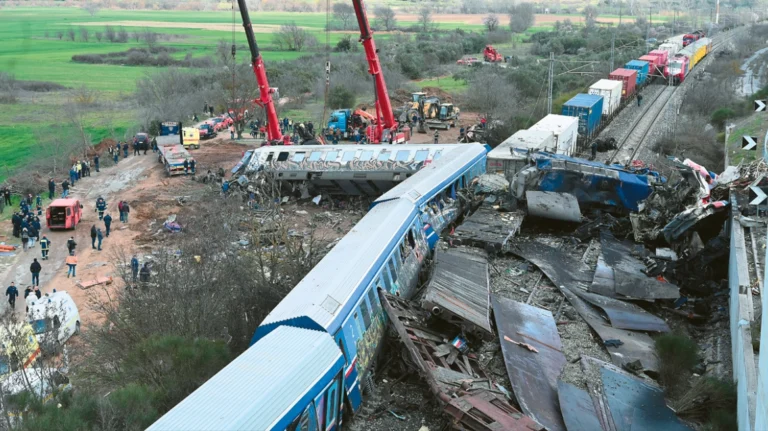 Hellenic Train για Τέμπη: «Ο μετασχηματιστής η κύρια πηγή της έκρηξης»