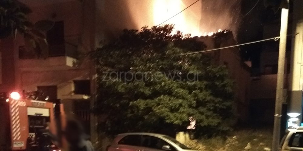Πυρκαγιά τη νύχτα σε εγκαταλελειμένο σπίτι στα Χανιά (φωτο)