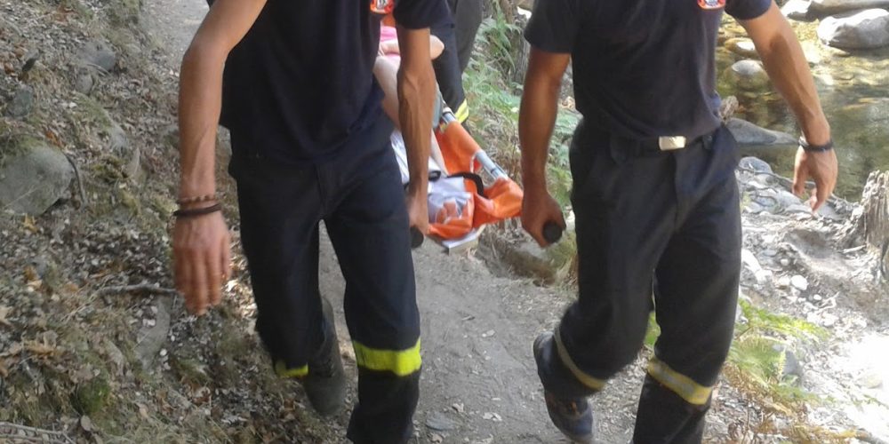 Χανιά: Επιχείρηση διάσωσης στον Ομαλό – Μεγάλη κινητοποίηση της Πυροβεστικής