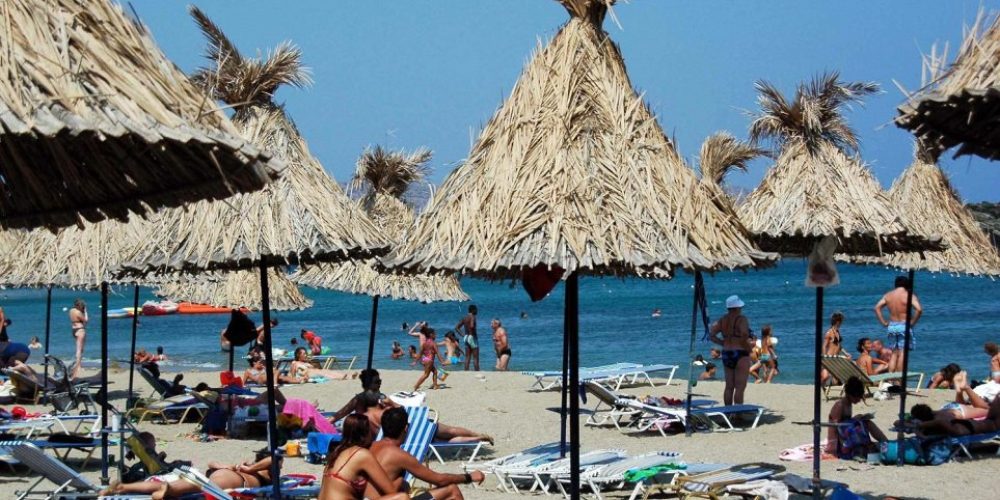 Χανιά: Δεκάδες οι καταγγελίες στην πλατφόρμα για τις αυθαιρεσίες σε παραλίες