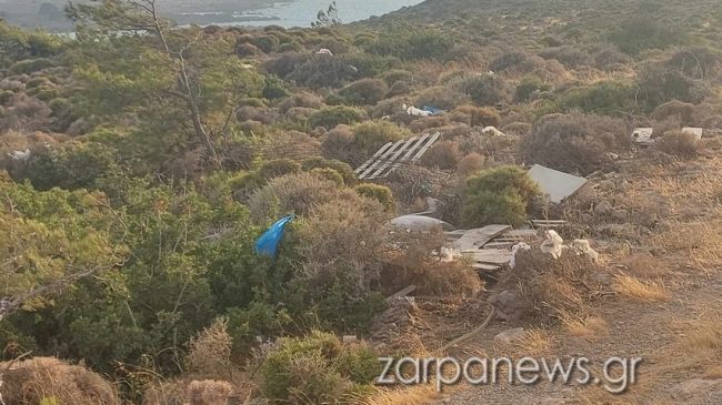Χανιά: Εικόνες ντροπής στο Ελαφονήσι: Γεμάτο σκουπίδια το μονοπάτι μέσα στην προστατευόμενη περιοχή (φωτο – video)