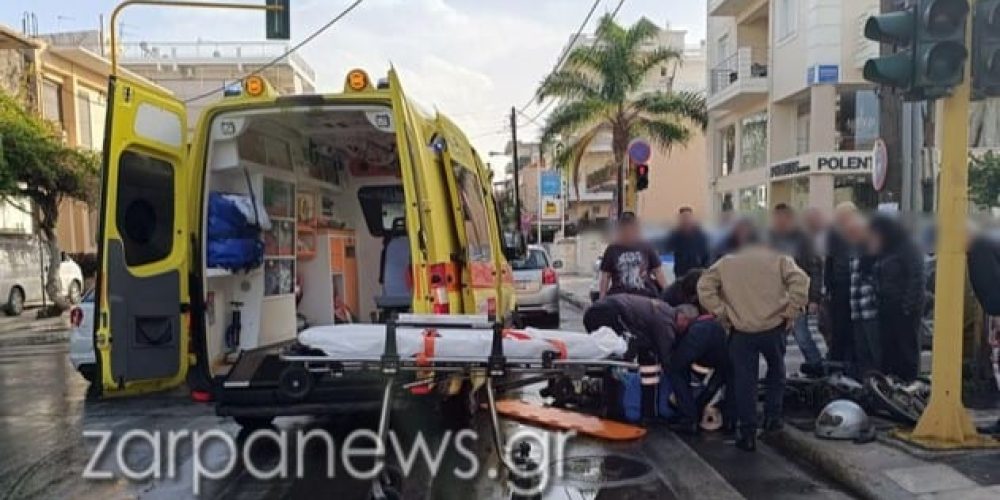 Χανιά: Τροχαίο με μηχανάκι στο κέντρο της πόλης – Στο νοσοκομείο ο οδηγός (φωτο)
