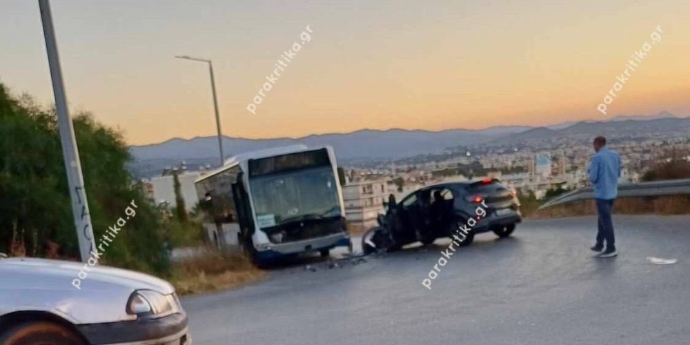 Χανιά: Λεωφορείο συγκρούστηκε με ΙΧ (φωτο)