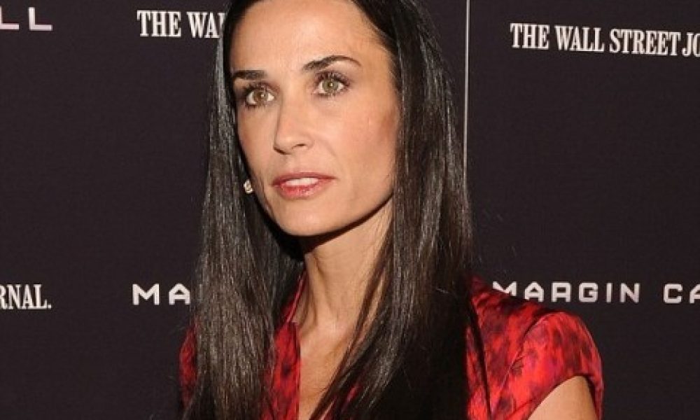 Μόνο μυς και κόκαλα έμειναν στην Demi Moore