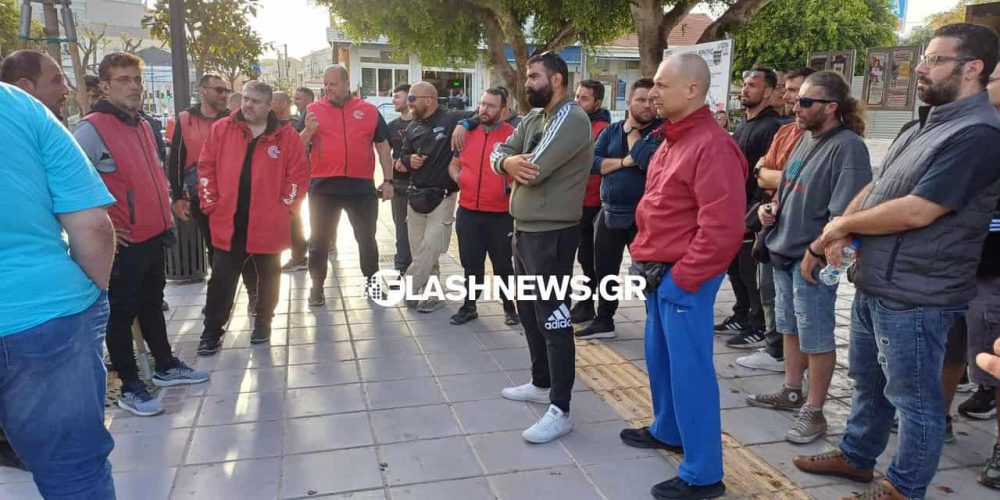 Χανιά: “Δεν ήταν ατύχημα, ήταν έγκλημα” – Διαδήλωση και μηχανοκίνητη πορεία διανομέων λόγω απεργίας και θανατηφόρου τροχαίου (φωτο-video)