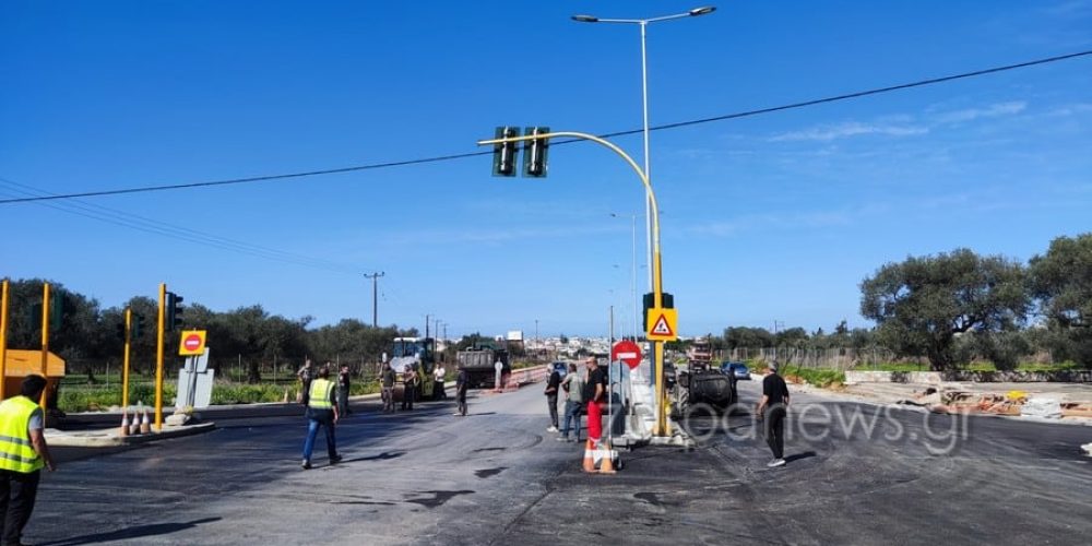 Χανιά: Βάζουν άσφαλτο στον δρόμο των Μουρνιών – Πόση υπομονή θα κάνουν ακόμα οι οδηγοί; (φωτο)