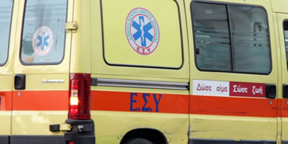 Χανιά: Σε εξέλιξη επιχείρηση απεγκλωβισμού οδηγού που έπεσε σε χαντάκι στην Παλαιόχωρα