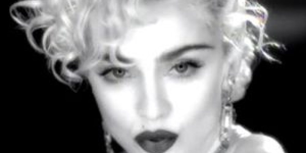 Μηνύουν τη Madonna για το Vogue