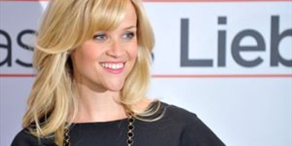 Ψάχνει νυφικό η Reese Witherspoon!