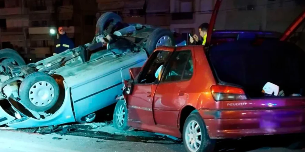 Ένας 24χρονος νεκρός και δυο δίδυμους 23χρονους σοβαρά τραυματίες σε τροχαίο (φωτο)